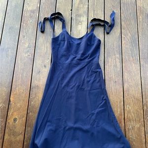 Dress the Population bow/tie strap dress L Navy